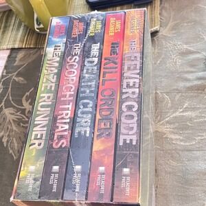 The Maze Runner Series Complete Collection Boxed Set 5 books Dashner Sealed NIB